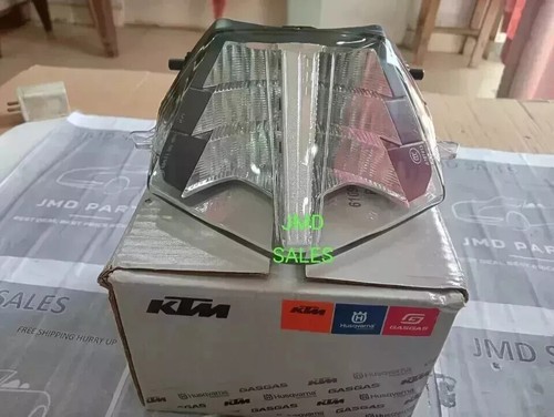 Rear tail light compatible - rear,