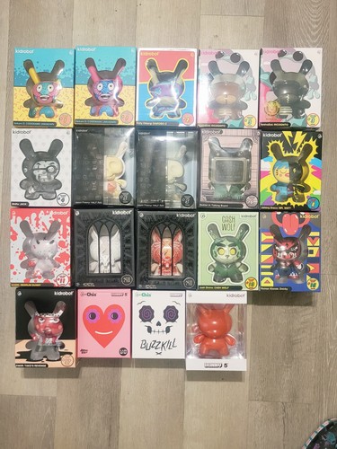 Kidrobot series dunny - kidrobot,