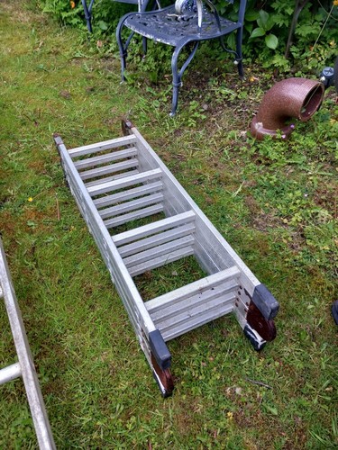 Fold triple ladders - fold, up