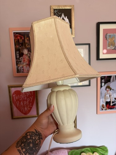 Beige table lamp hexagon - beige,