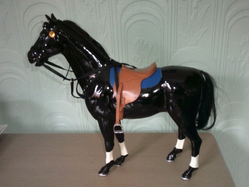 Sindy horse black beauty type - sindy,