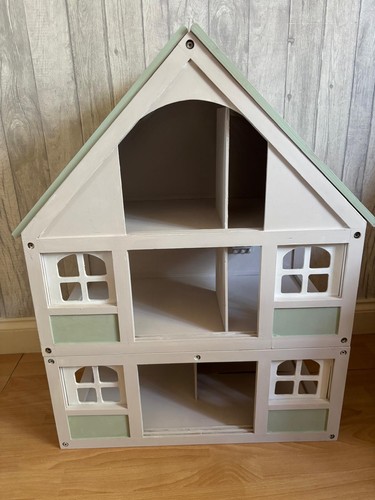 Early learning centre - centre, wooden