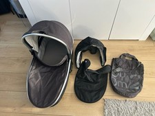 Baby style Oyster Gem, Oyster 2, Oyster Max Carrycot  In Black / Grey