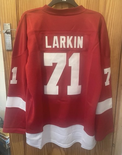Dylan larkin detroit - detroit, red