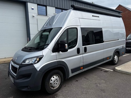 Berth camper van - 4,
