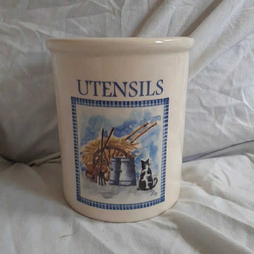 English pottery cloverleaf - pottery,