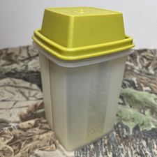 Vintage Tupperware Pickle