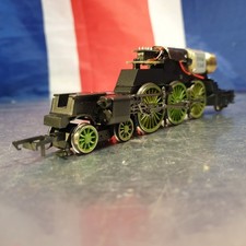 Hornby 00 Tornado Locomotive