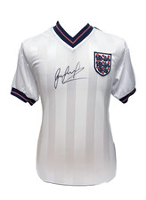 GARY LINEKER SIGNED ENGLAND