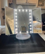 Makeup mirror Trifold 21 led