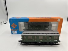 ROCO HO SCALE 2X 6 WHEEL COACHES DB GREEN 