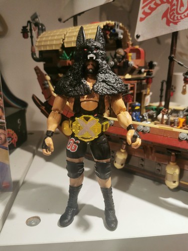 Wwe bron breakker elite figure - bron,