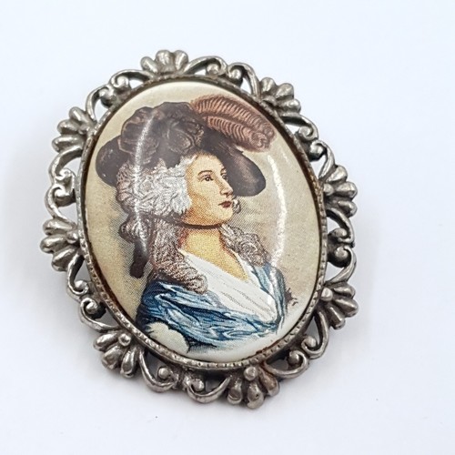 Bilston england brooch - england,