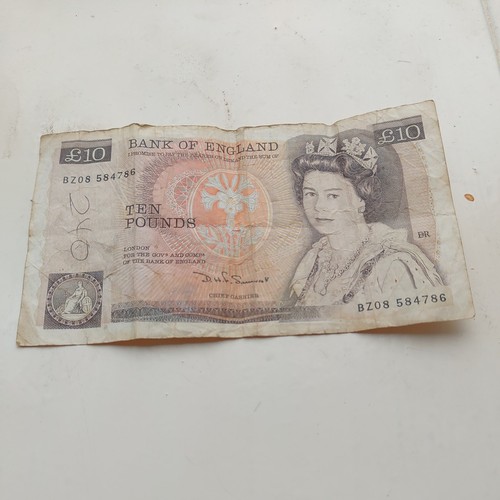 Old ten pound - £10,