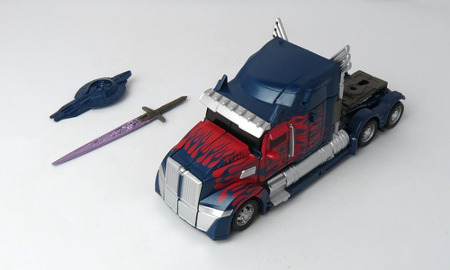 Transformers dark optimus - transformers,