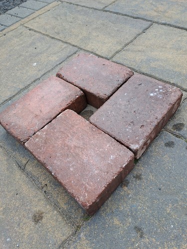 Reclaimed garden stones - reclaimed,