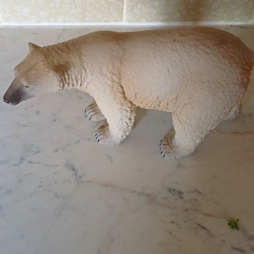 Wade pottery polar bear - polar,