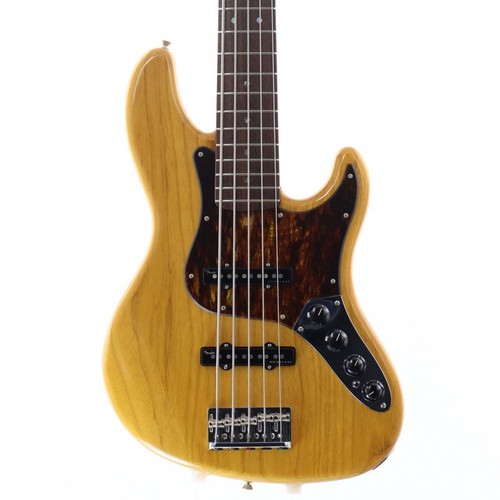 Fender deluxe jazz - deluxe, v