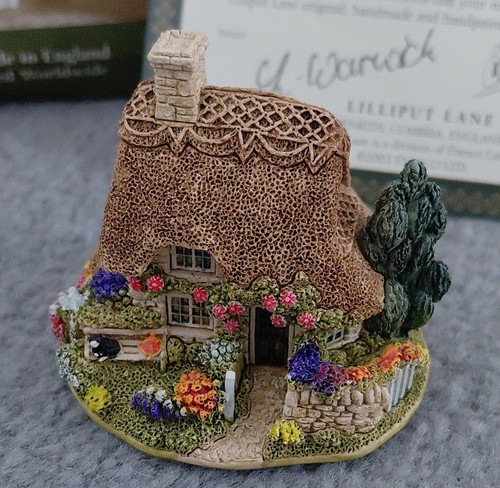 Lilliput lane faithful - lilliput,