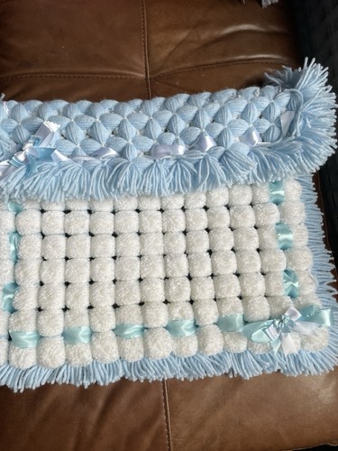 Pram blanket pompom style - pompom,