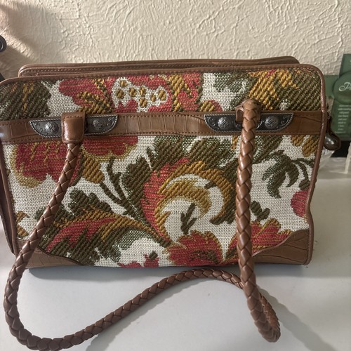 Vintage bueno floral tapestry - vintage,