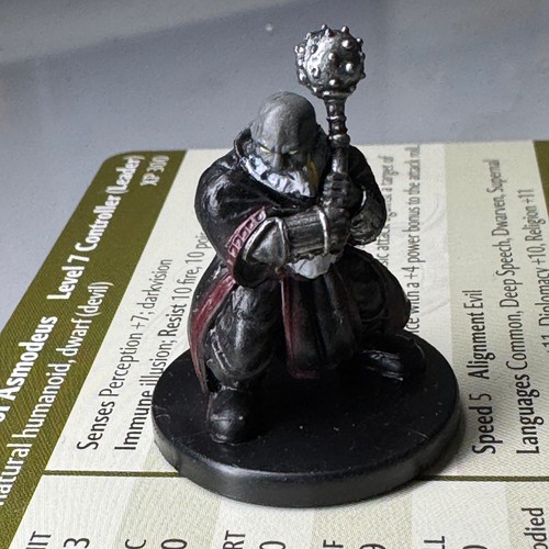 Dungeons dragons miniatures - dungeons,