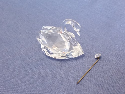 Swarovski swan 7633 050 - swarovski,