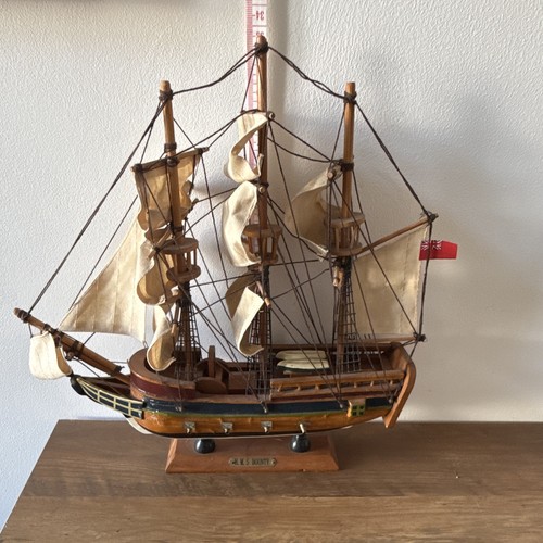 Vintage bounty wooden - vintage,