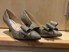 PR OF LUCY CHOI CHAMPAGNE