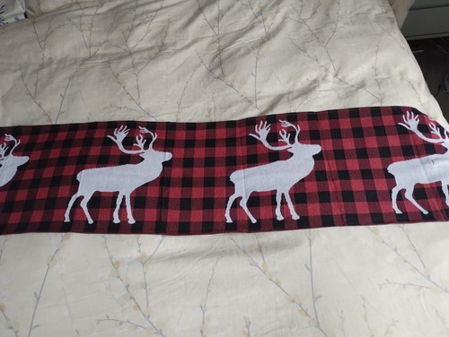 Reindeer table runner approx - reindeer,