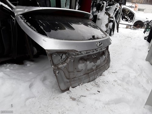 2013 hyundai tailgate - hyundai, i-40
