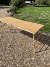 Wallpaper Pasting Table