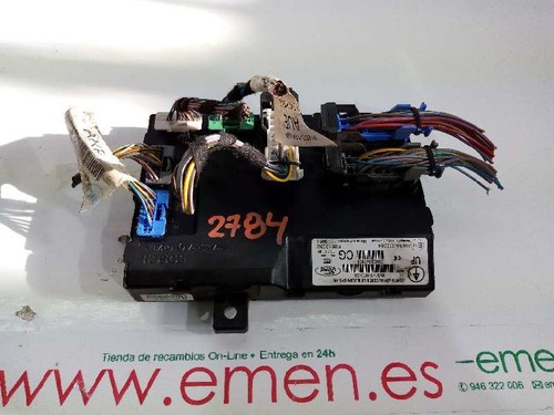 Caja reles fusibles - /,