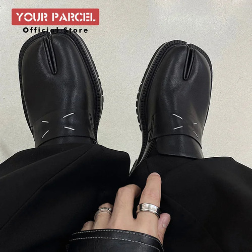 Split toe loafers - split,