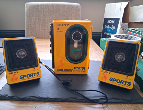Sony sports walkman - walkman, wm-f35