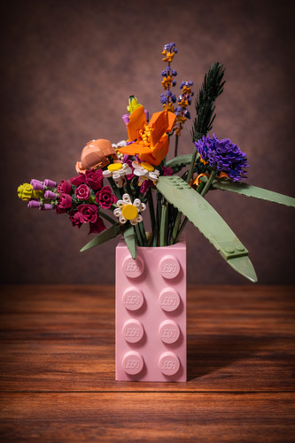 Lego vase for - vase, displaying