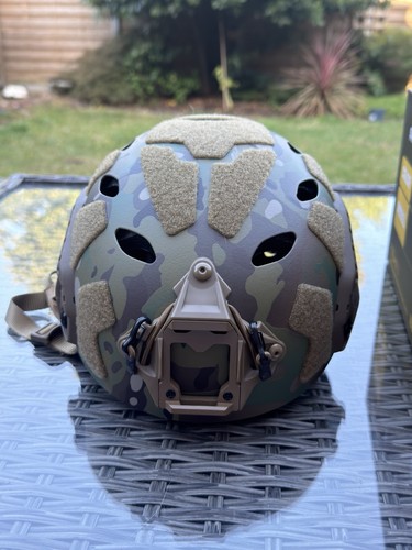 Super high cut fast helmet - cut,