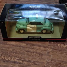 Minichamps 1/18 Morris Minor