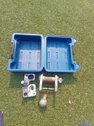 Strong hold hitch - lock, trailer