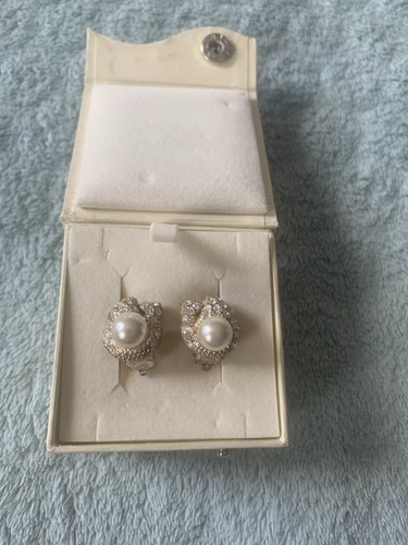 Faux diamond pearl - diamond, &
