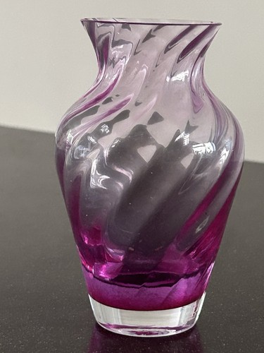 Caithness glass vase pink - glass,