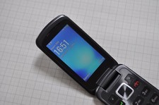 Motorola Gleam Flip Mobile Phone Excellent Condition With Charger