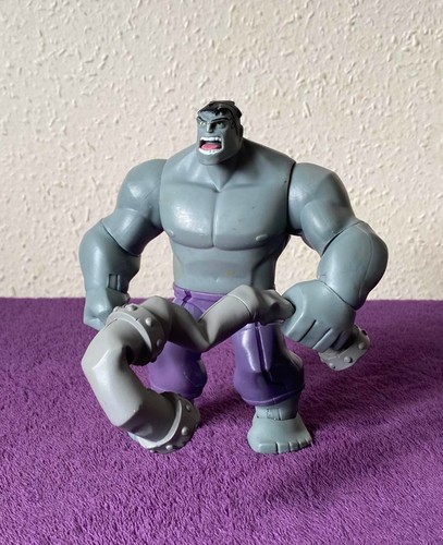Disney store toybox grey hulk - disney,