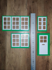 Not Hobbies Dolls House Windows & Door Squares Job Lot Green White Opening Thin