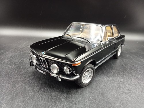 Bmw 2002 18 - 2002, autoart