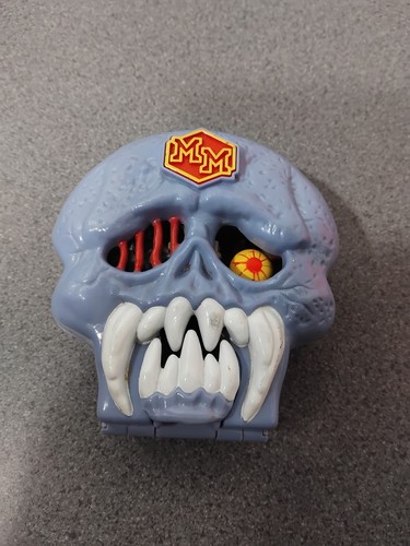 Mighty max escapes from skull - mighty,