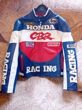 Honda CBR leather motorcycle jacket in great condition complete with body armour
