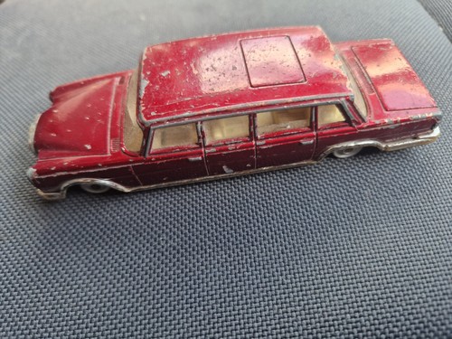 Corgi mercedes 600 - corgi,
