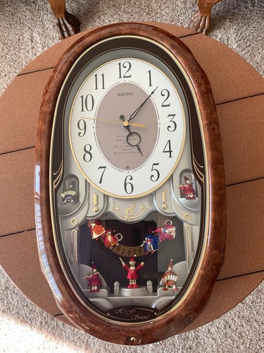 Seiko melodies motion - a, in