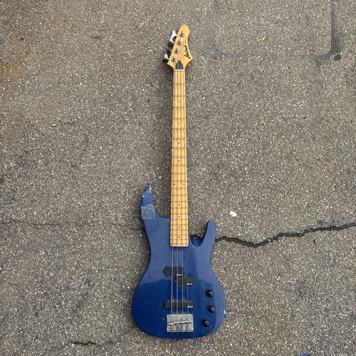 Aria pro magna series - ii, bass